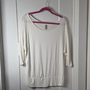 3/4 Sleeve Doloman Top